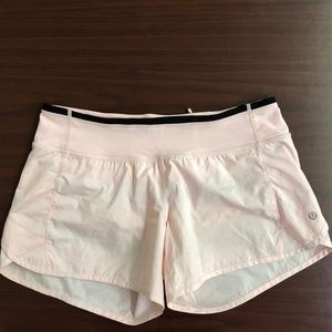 lululemon Speed Short Light Pink Sparkle Sz 6